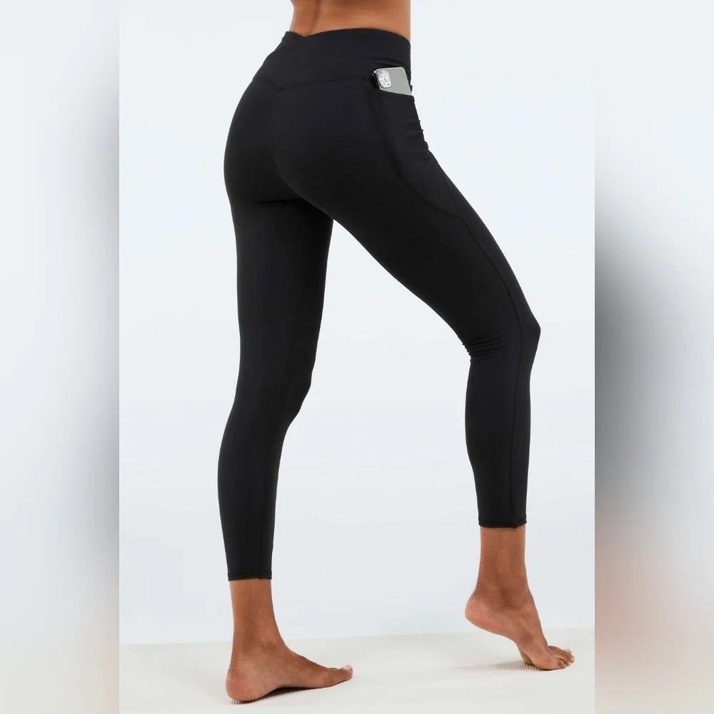 Fabletics Oasis Pureluxe Hw Crossover 7/8 Black L… - image 3